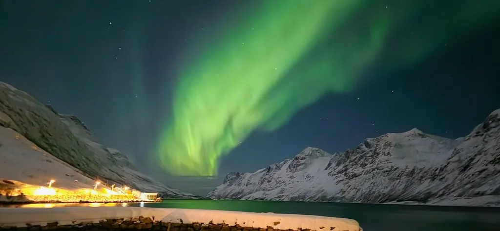 Om Ersfjordbotn Arctic